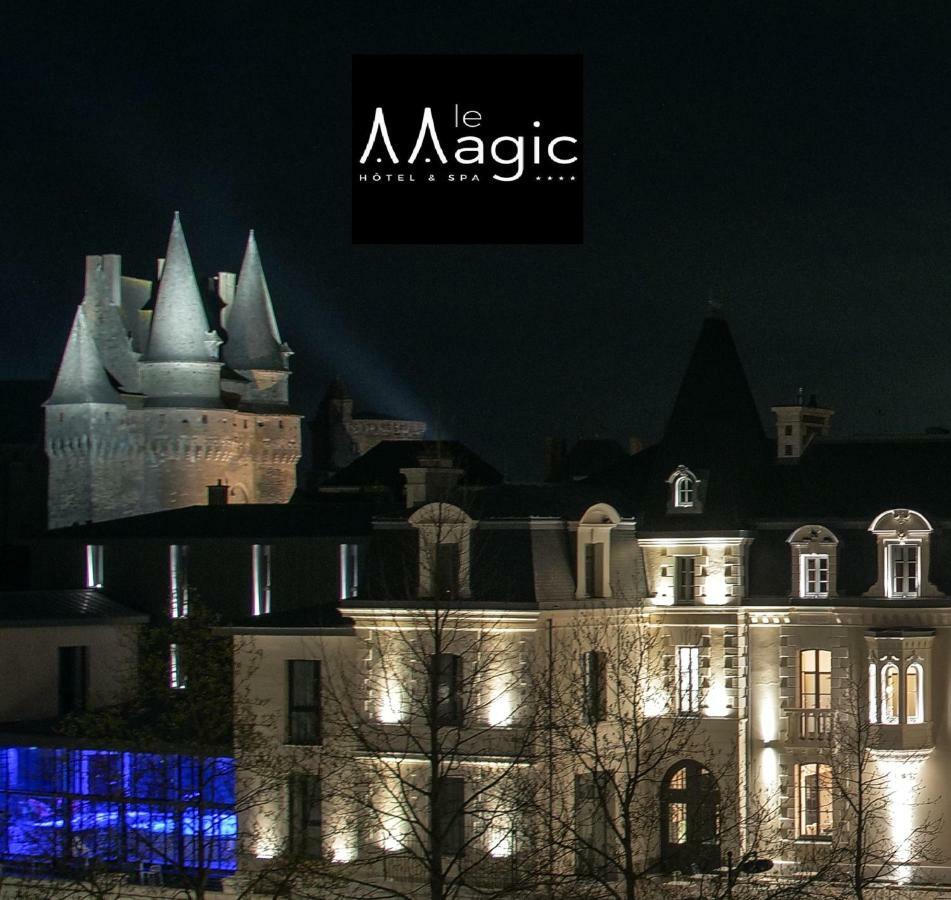 Le Magic Hotel & Spa Vitré Exterior foto